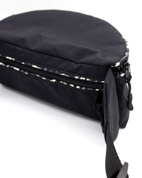 BLACK - Image 5