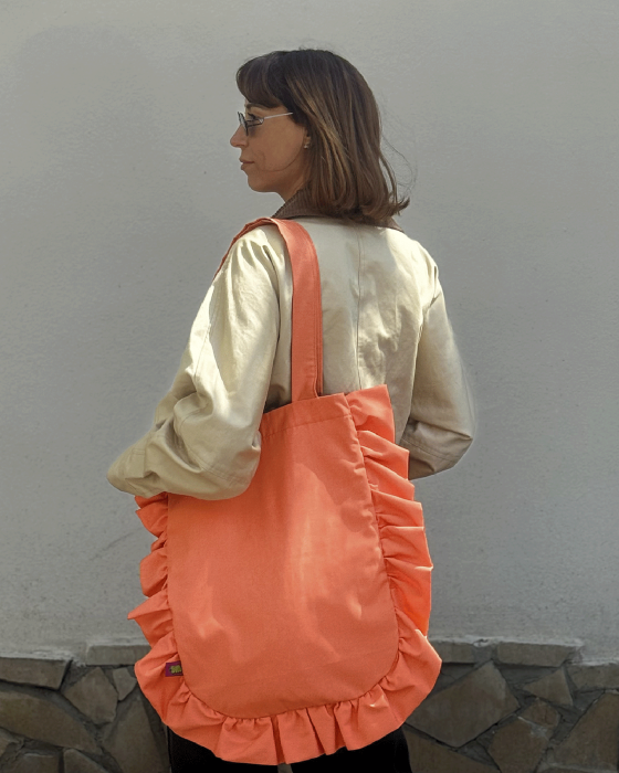 "PEACH" Ruffle Tote-bag - Image 2